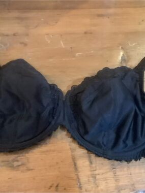Lace-Trim Full Coverage Underwire Bra - Black